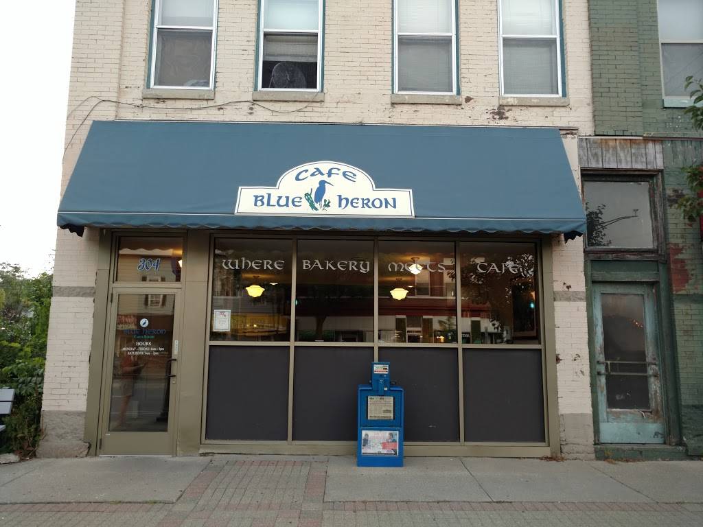 Blue Heron Cafe | restaurant | 304 N Mitchell St, Cadillac, MI 49601, USA | 2317755461 OR +1 231-775-5461