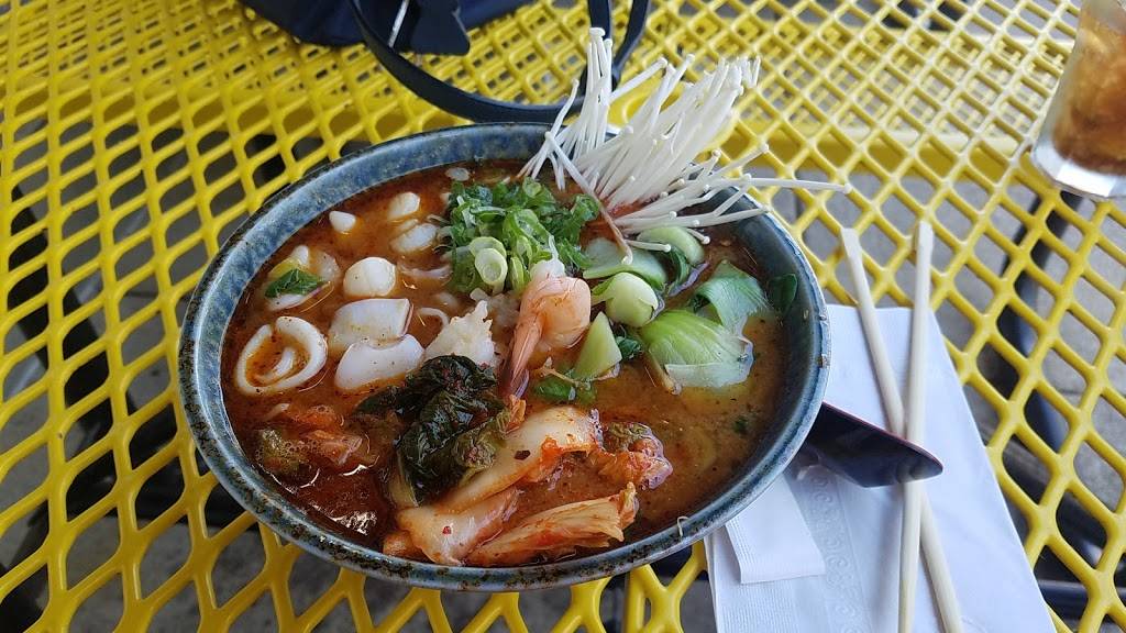 Noodle Blvd | restaurant | 919 N Harrison Ave, Cary, NC 27513, USA | 9196781090 OR +1 919-678-1090