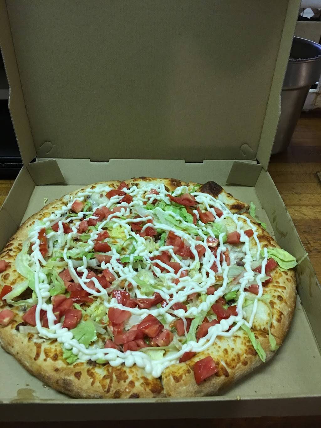 Iggys Pizza | restaurant | 19450 Van Horn Rd, Woodhaven, MI 48183, USA | 7346756566 OR +1 734-675-6566
