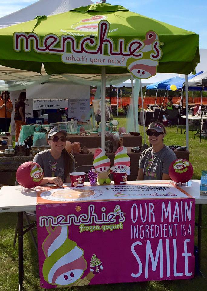 Menchies Randall Crossing | restaurant | 2531 County Line Rd, Algonquin, IL 60102, USA | 2243330641 OR +1 224-333-0641