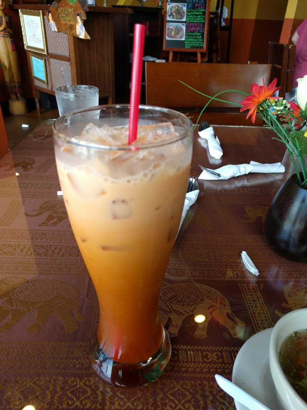 Aroy-D Thai Cuisine | restaurant | 1167 W 12th St, Ogden, UT 84404, USA | 8013932828 OR +1 801-393-2828