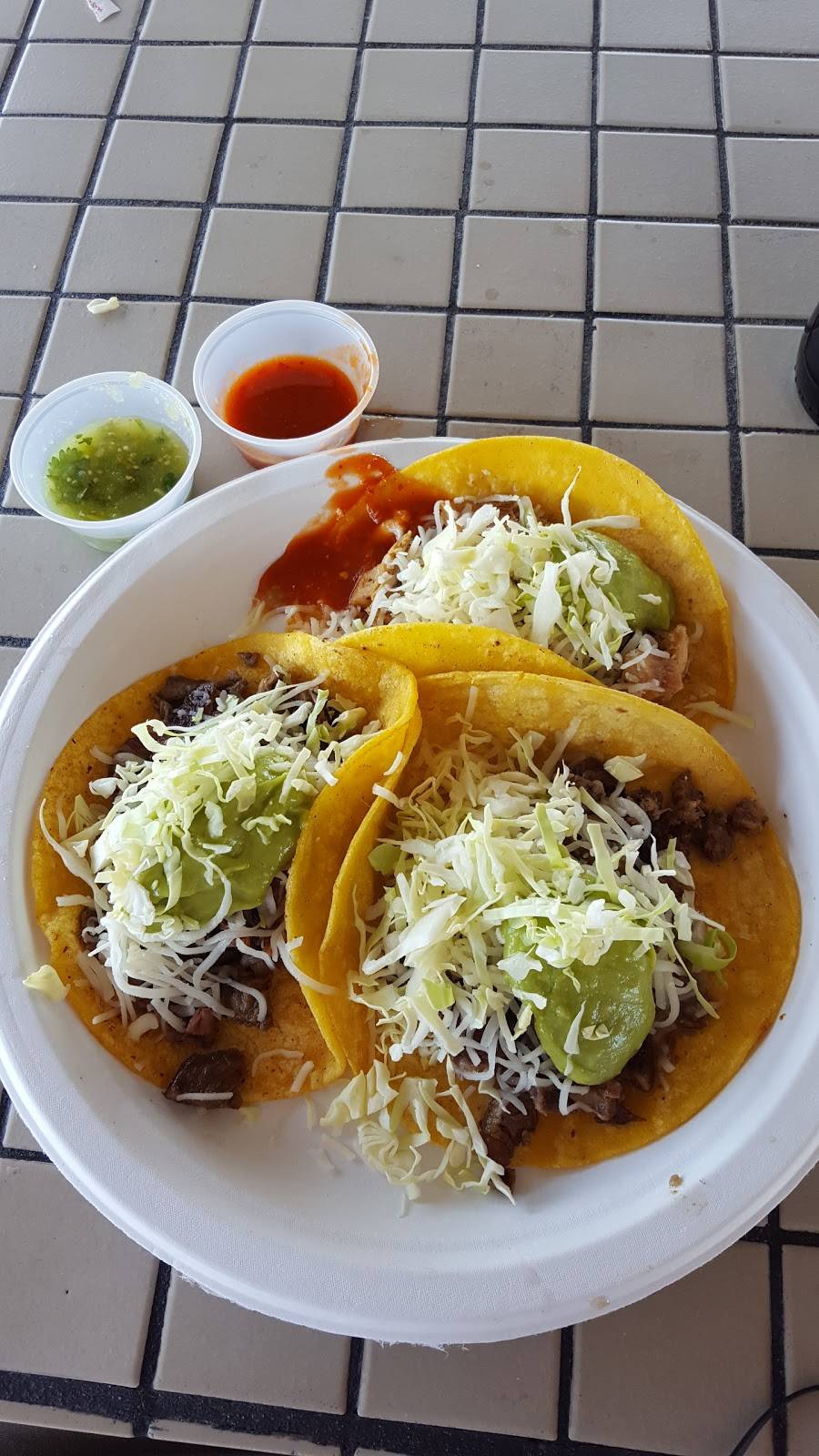 Speedy Street Tacos | restaurant | 25 N 40th St, Phoenix, AZ 85034, USA | 6022310800 OR +1 602-231-0800