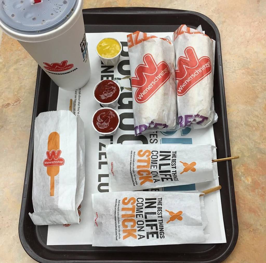 Wienerschnitzel | restaurant | 4103 Riverside Dr, Chino, CA 91710, USA | 9095484640 OR +1 909-548-4640