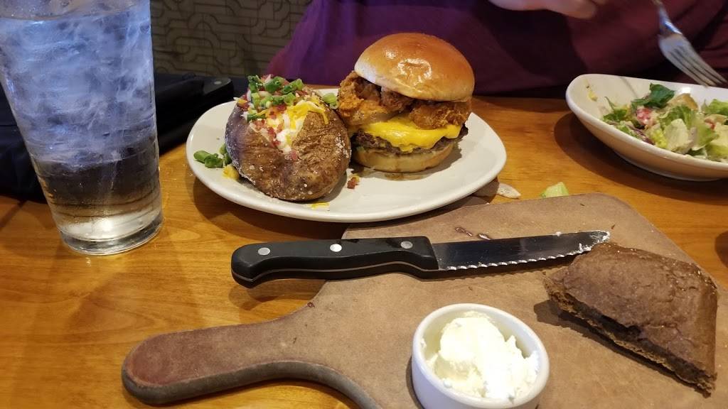 Outback Steakhouse | restaurant | 813 Airport Fwy, Hurst, TX 76053, USA | 8172850004 OR +1 817-285-0004