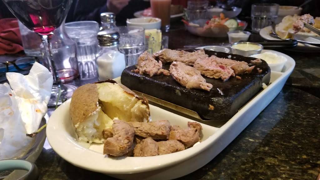 Black Rock Steakhouse | restaurant | 284 River St, Springfield, VT 05156, USA | 8028852200 OR +1 802-885-2200