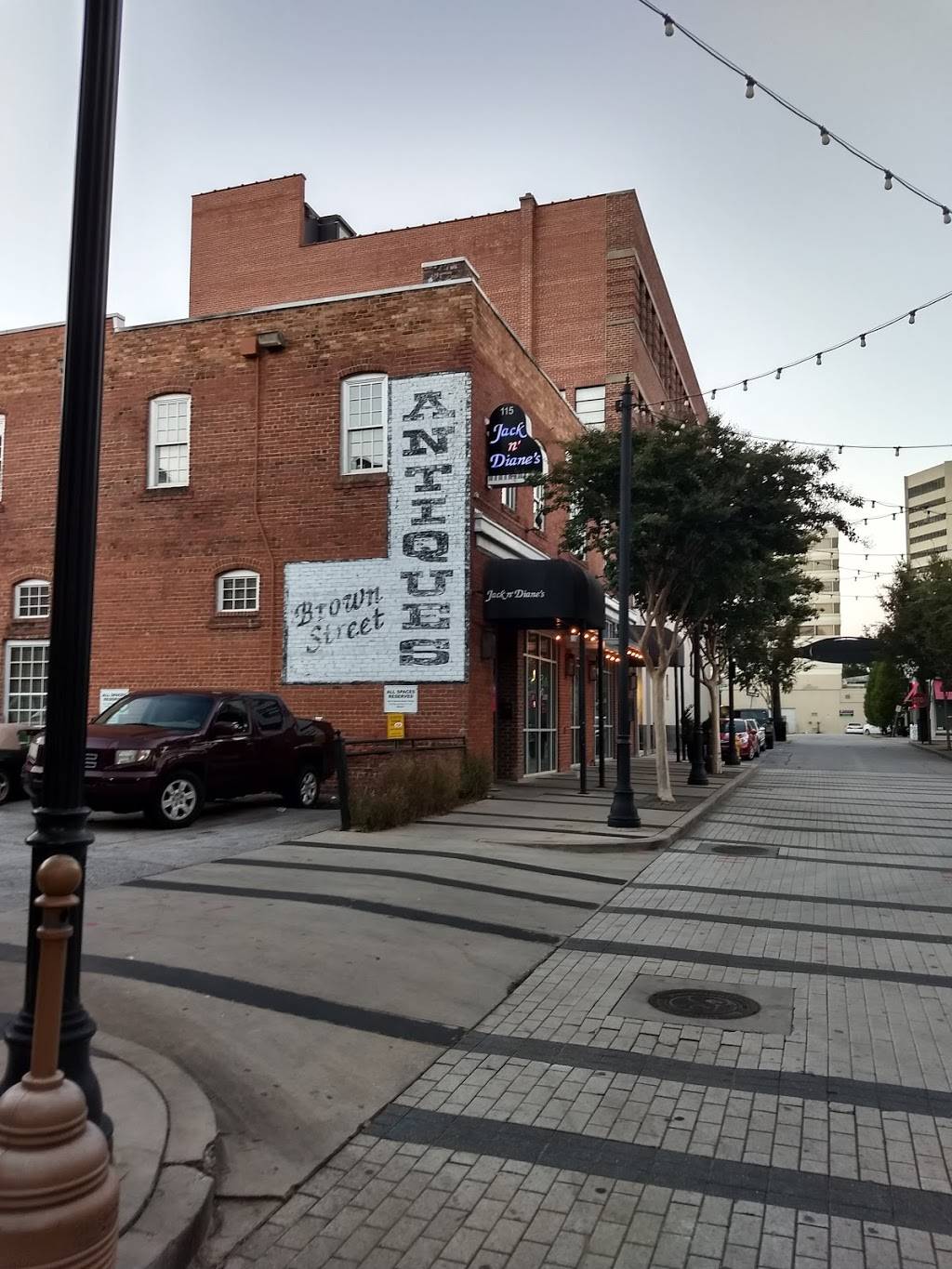 Jack n Dianes Dueling Pianos | restaurant | 115 N Brown St, Greenville, SC 29601, USA | 8645096414 OR +1 864-509-6414