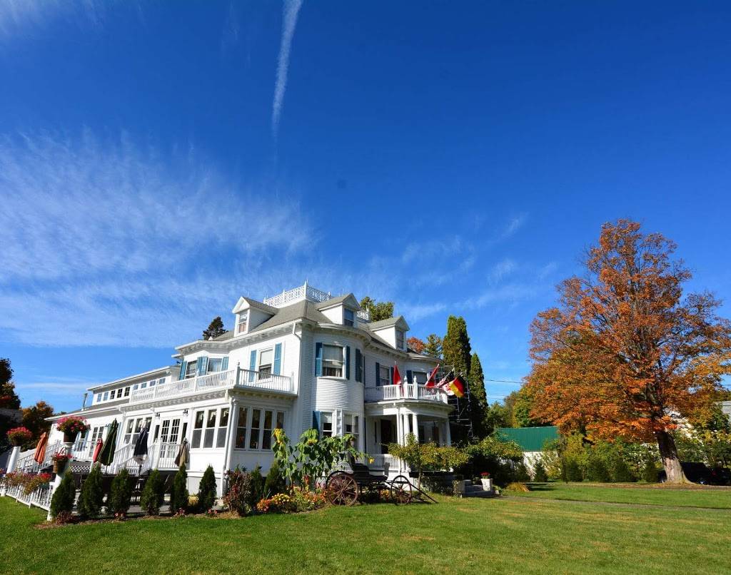 Derby Line Village Inn | restaurant | 440 Main St, Derby Line, VT 05830, USA | 8028735071 OR +1 802-873-5071