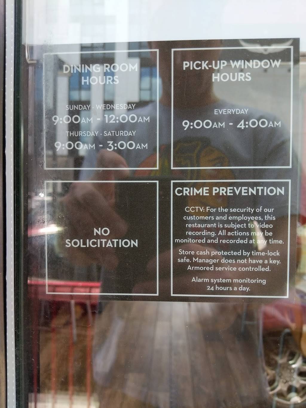 Wendys | restaurant | 1623 W Division St, Chicago, IL 60622, USA | 7734862344 OR +1 773-486-2344