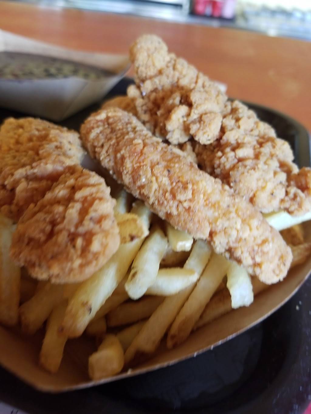 Leaning Palms | night club | Disneys Typhoon Lagoon, Orlando, FL 32830, USA | 4079393463 OR +1 407-939-3463