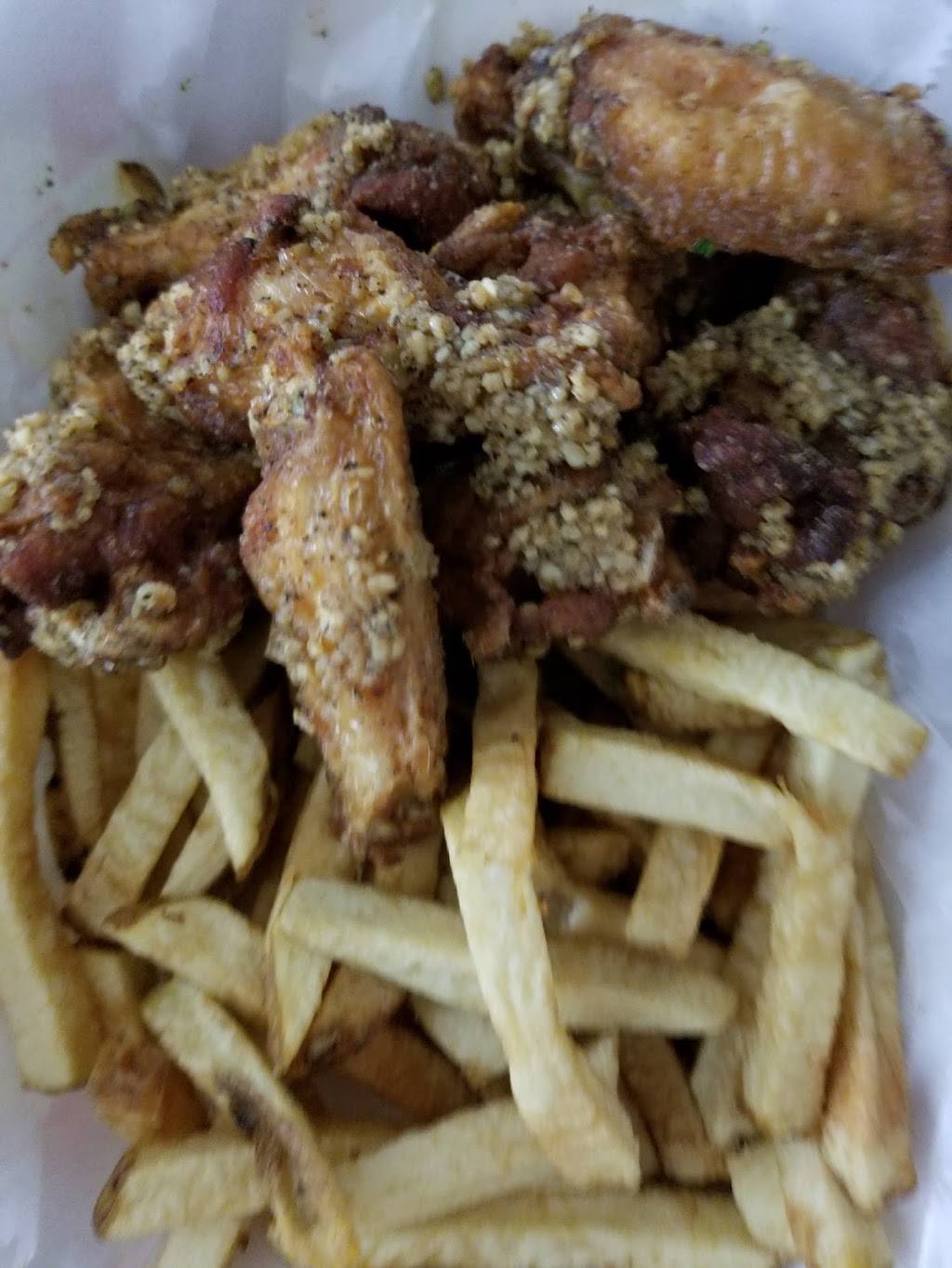 Frisco Fried | restaurant | 5176 3rd St, San Francisco, CA 94124, USA | 4158221517 OR +1 415-822-1517