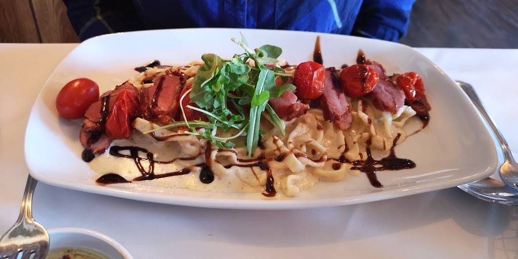 Valley | restaurant | 93 Arthur St, St. Catharines, ON L2M 1H6, Canada | 9056464000 OR +1 905-646-4000