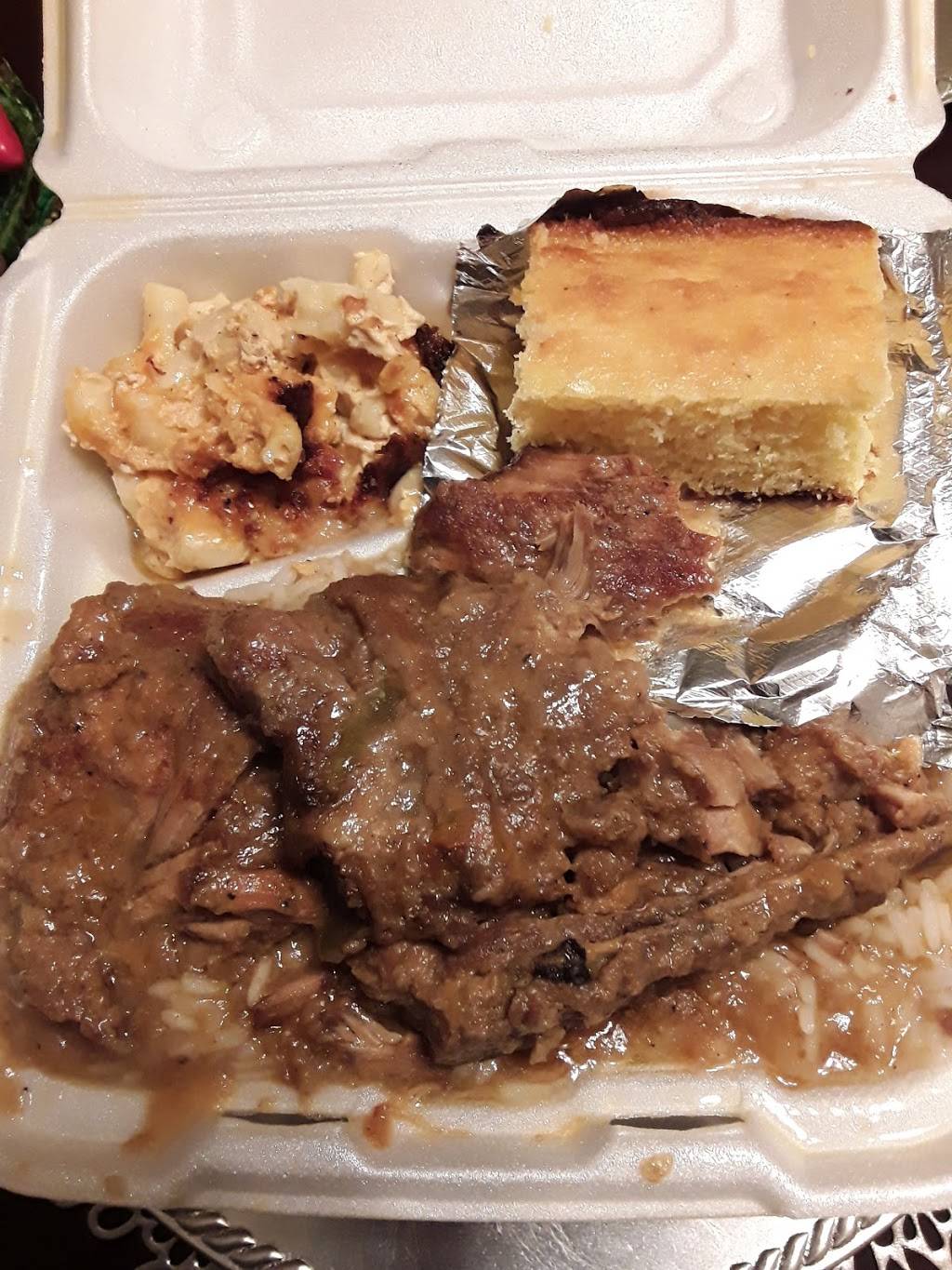 Ms. Bs Southern Soul Food | restaurant | 676 St Andrews Rd, Columbia, SC 29210, USA | 8035696656 OR +1 803-569-6656