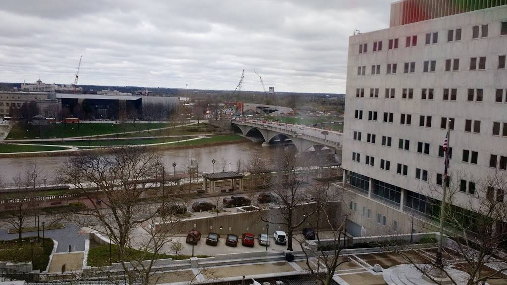 The Capital Club | restaurant | 50 S Front St, Columbus, OH 43215, USA | 6145457799 OR +1 614-545-7799