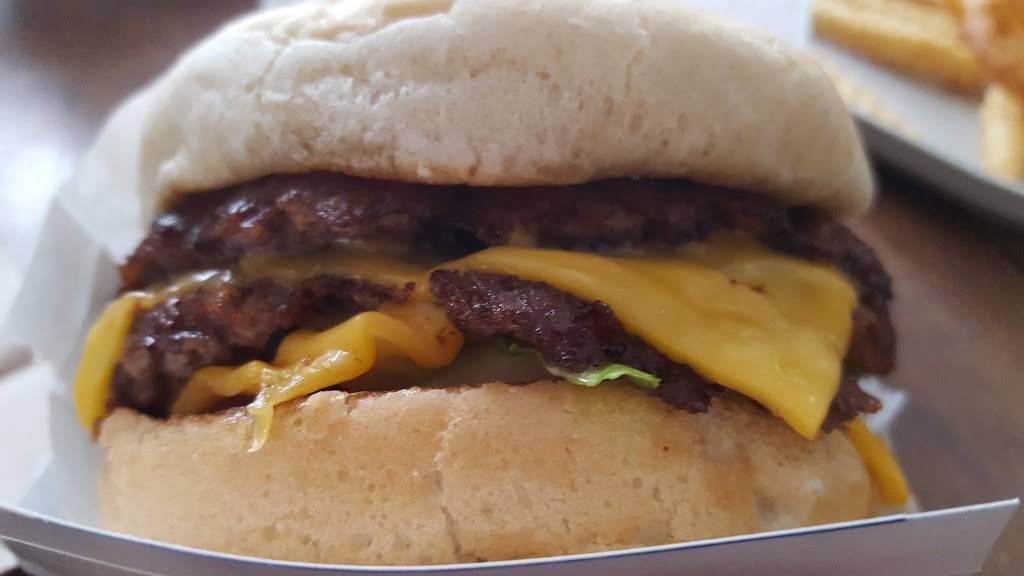 Culvers | restaurant | 3355 S Martin Luther King Dr, Chicago, IL 60616, USA | 3128081100 OR +1 312-808-1100