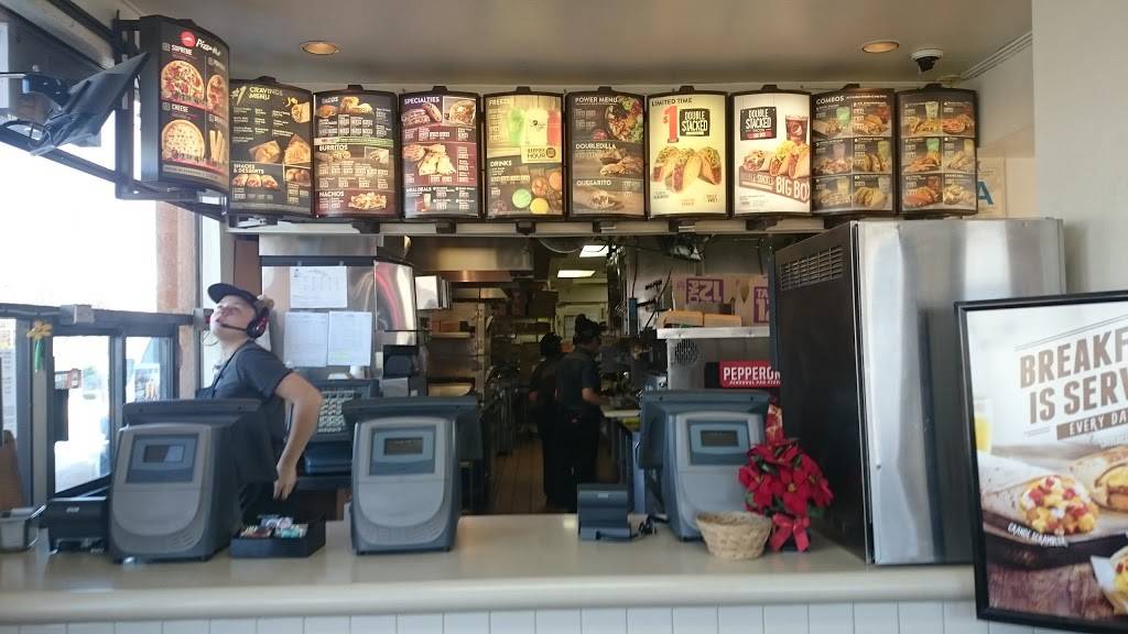 Taco Bell | meal takeaway | 14950 Leffingwell Rd, La Mirada, CA 90638, USA | 5629419266 OR +1 562-941-9266