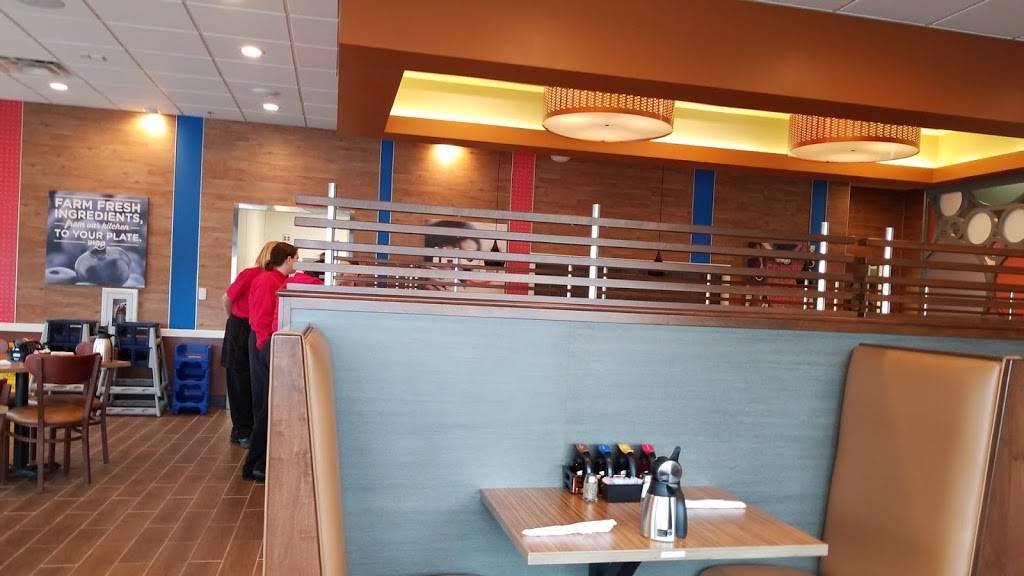 IHOP | restaurant | 520 Pleasant Grove Rd, Mt. Juliet, TN 37122, USA | 6152884388 OR +1 615-288-4388