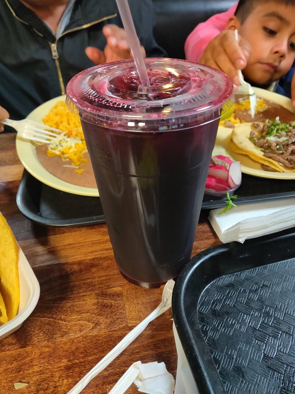 Los Reyes Mexican Food | restaurant | 2496 Broadway, San Diego, CA 92102, USA | 6192310716 OR +1 619-231-0716