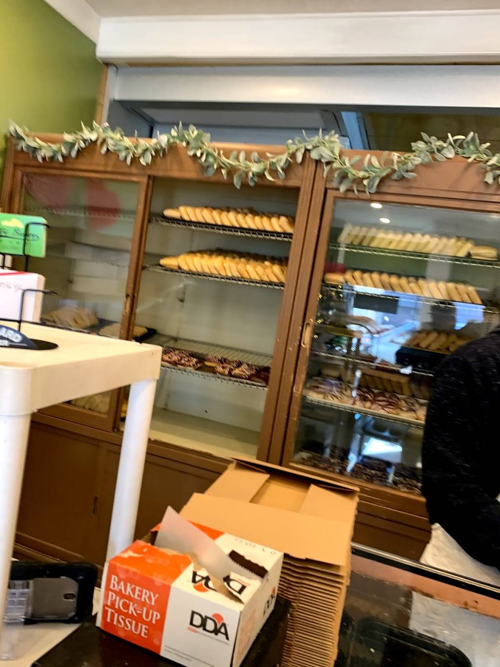 Lehi Country Bakery | bakery | 172 W Main St, Lehi, UT 84043, USA | 8017689544 OR +1 801-768-9544