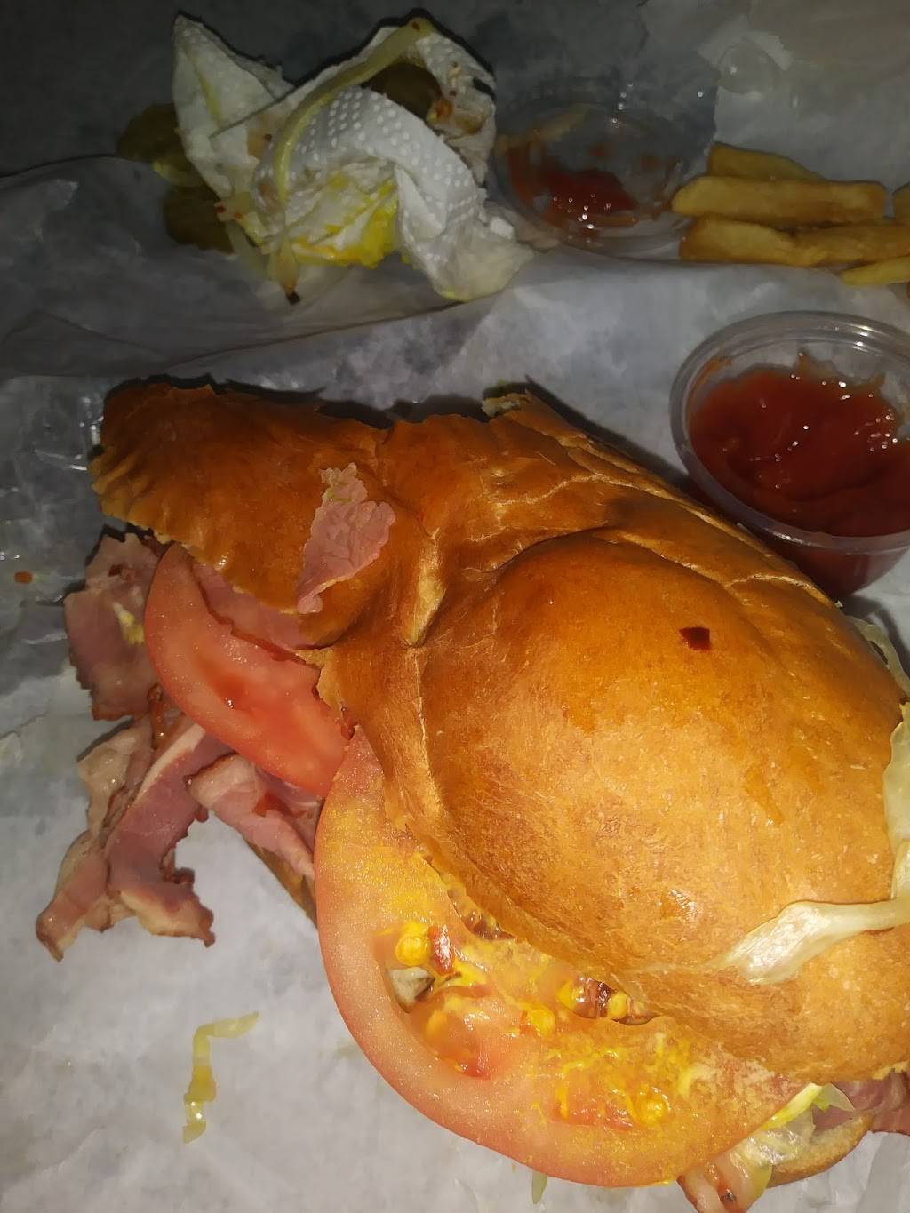 Genes Grinders | restaurant | 800 S Myrtle Ave, Monrovia, CA 91016, USA | 6263588016 OR +1 626-358-8016
