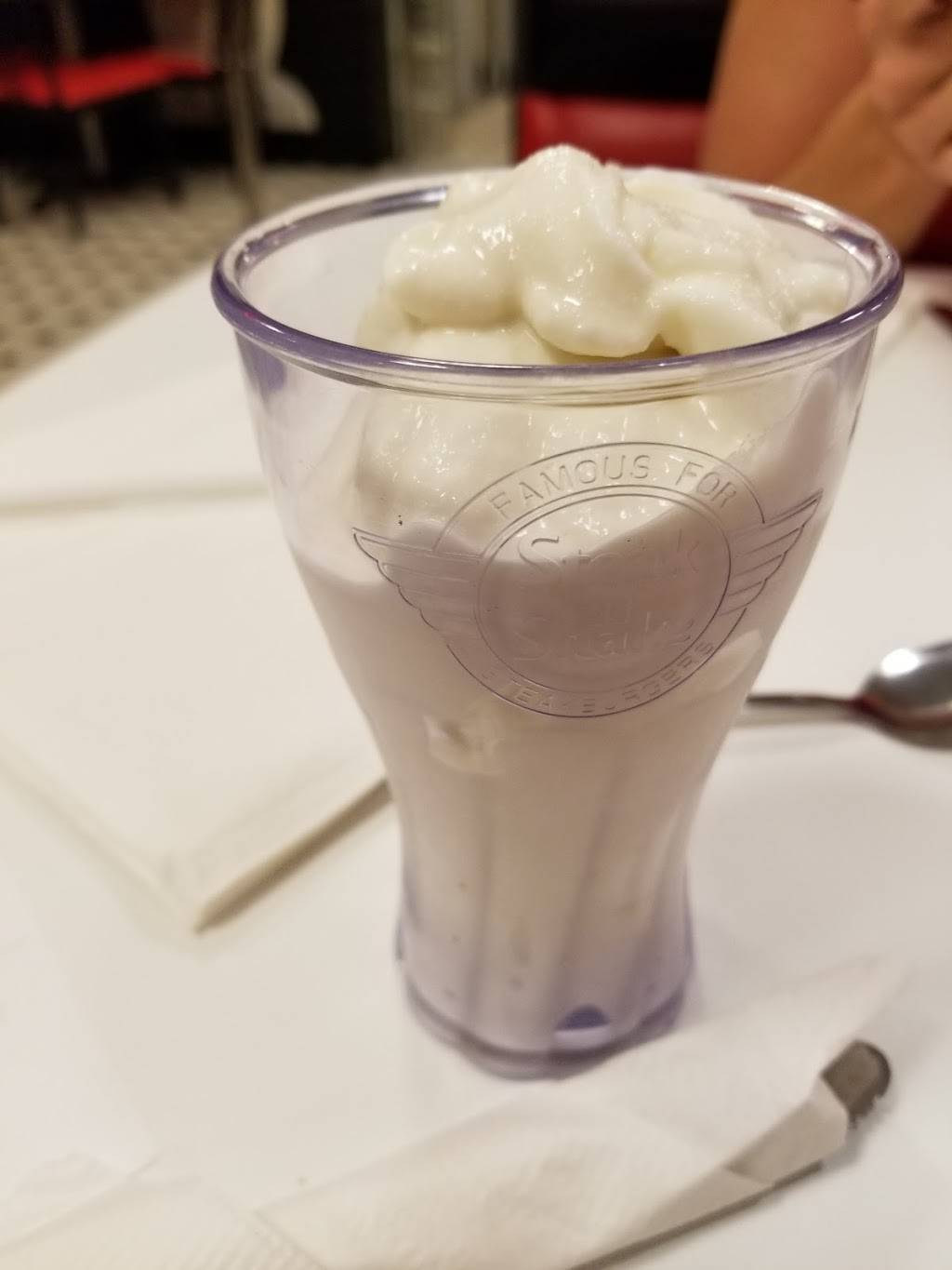 Steak n Shake | restaurant | 1802 S Veterans Pkwy, Bloomington, IL 61704, USA | 3096619204 OR +1 309-661-9204