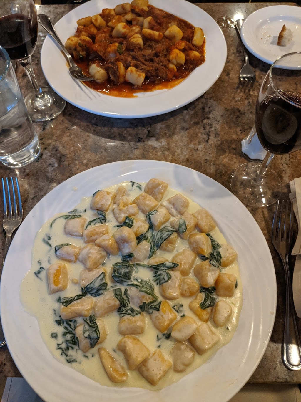 Giorgio On Pine | restaurant | 1328 Pine St, Philadelphia, PA 19107, USA | 2155456265 OR +1 215-545-6265