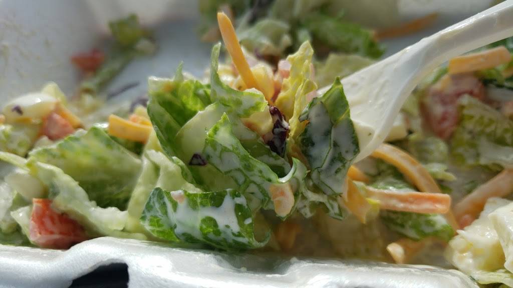 Texas Roadhouse | restaurant | 290 Emily Dr, Clarksburg, WV 26301, USA | 3045667814 OR +1 304-566-7814