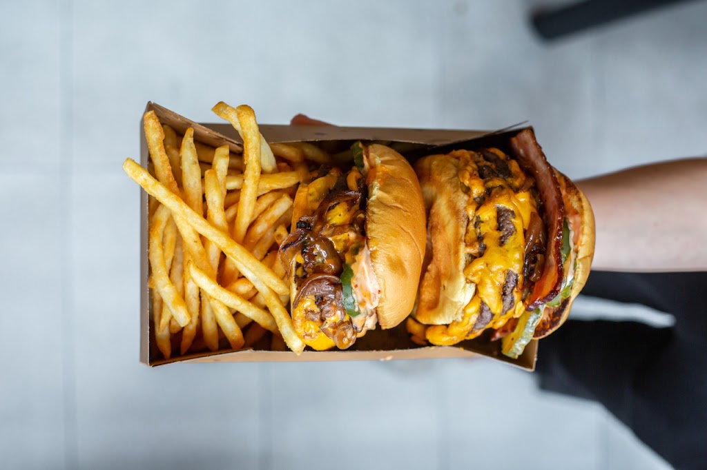 SocialEats Anaheim | restaurant | 1560 S Lewis St, Anaheim, CA 92805, USA | 3107708773 OR +1 310-770-8773