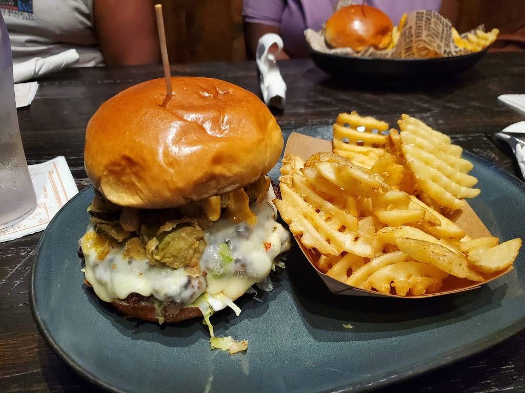 Walk Ons | restaurant | 61 Rodeo Dr, Myrtle Beach, SC 29579, USA | 8434282800 OR +1 843-428-2800