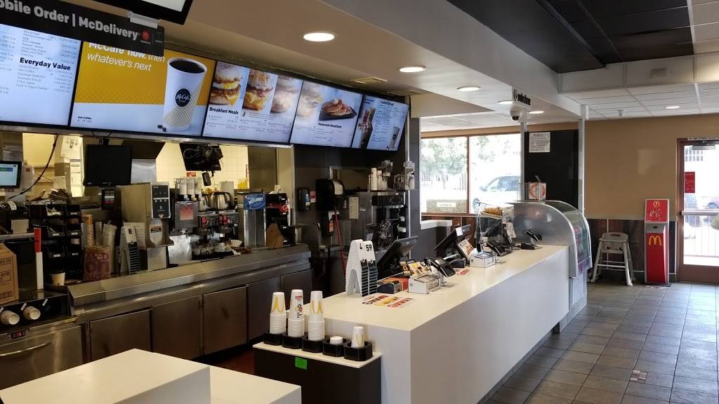 McDonalds | cafe | 119 W Ball Rd, Anaheim, CA 92805, USA | 7149913211 OR +1 714-991-3211