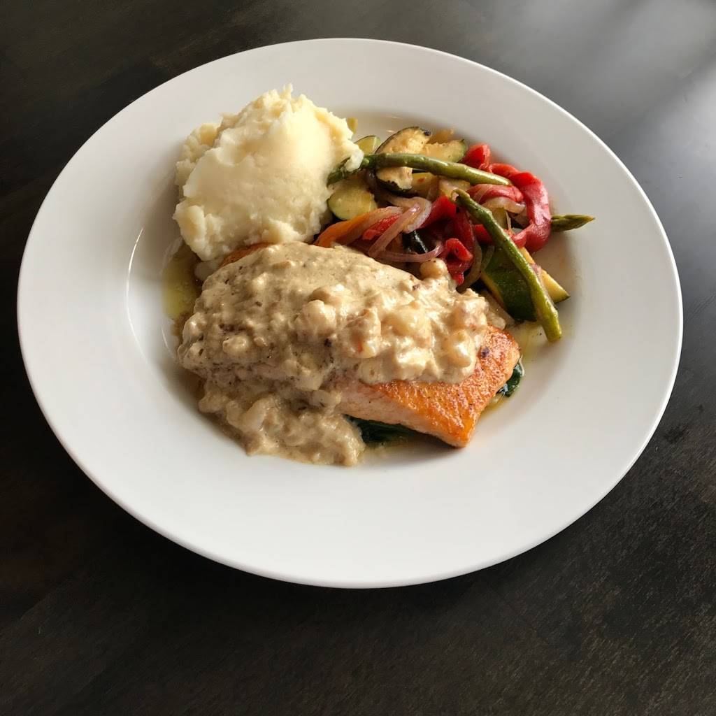 Bruno’s Grill | restaurant | 6025 Phelan Blvd Suite C, Beaumont, TX 77706, USA | 4093331301 OR +1 409-333-1301