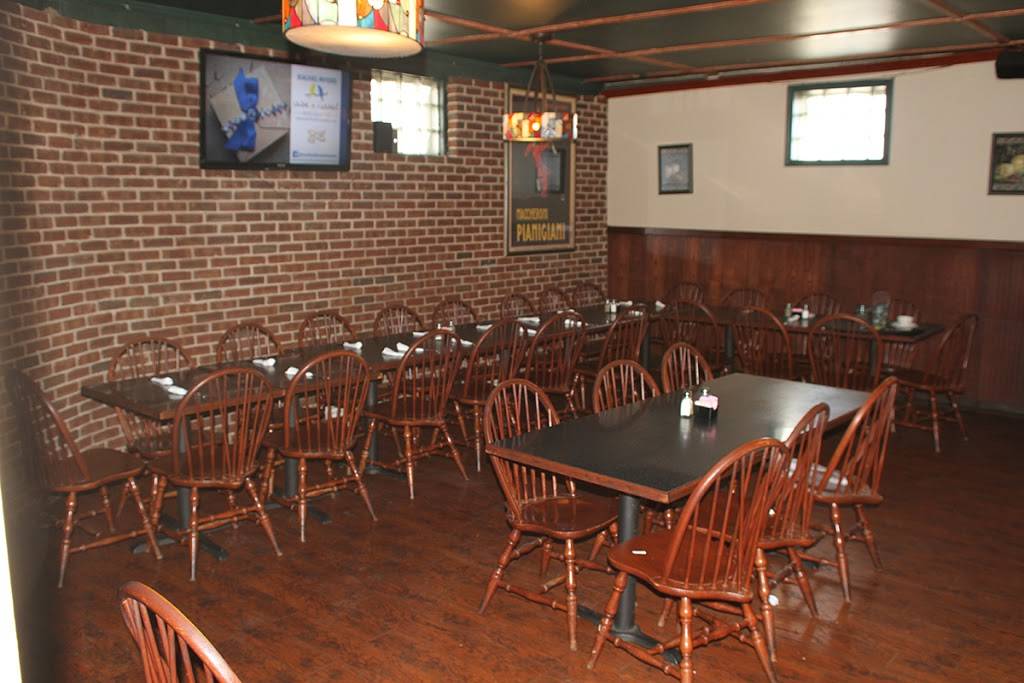 Rosalies Grill | restaurant | 1901 Scotland Ave, Chambersburg, PA 17201, USA | 7172624981 OR +1 717-262-4981