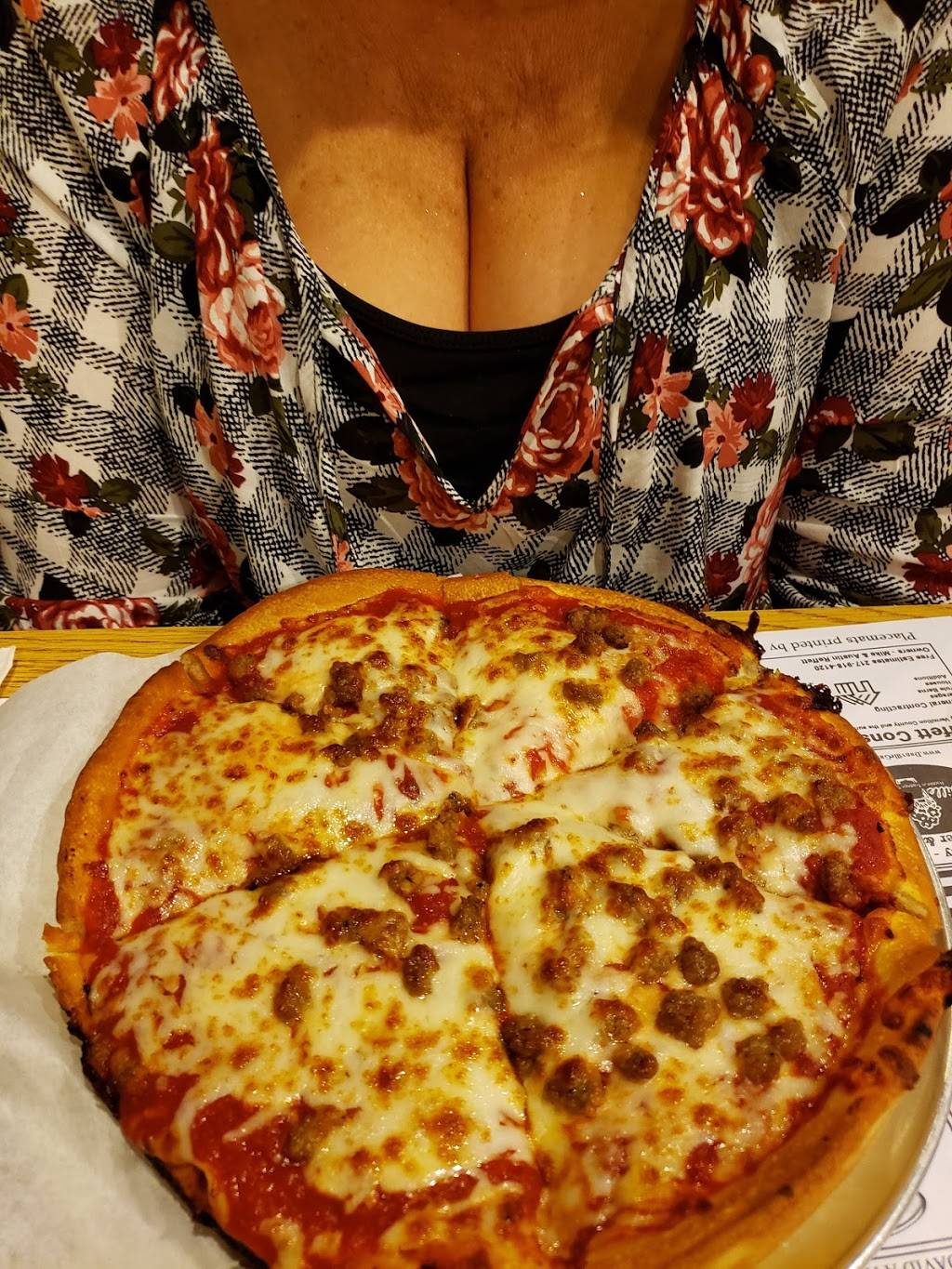 Jockos | restaurant | 305 W Williams St, Danville, IL 61832, USA | 2174436500 OR +1 217-443-6500