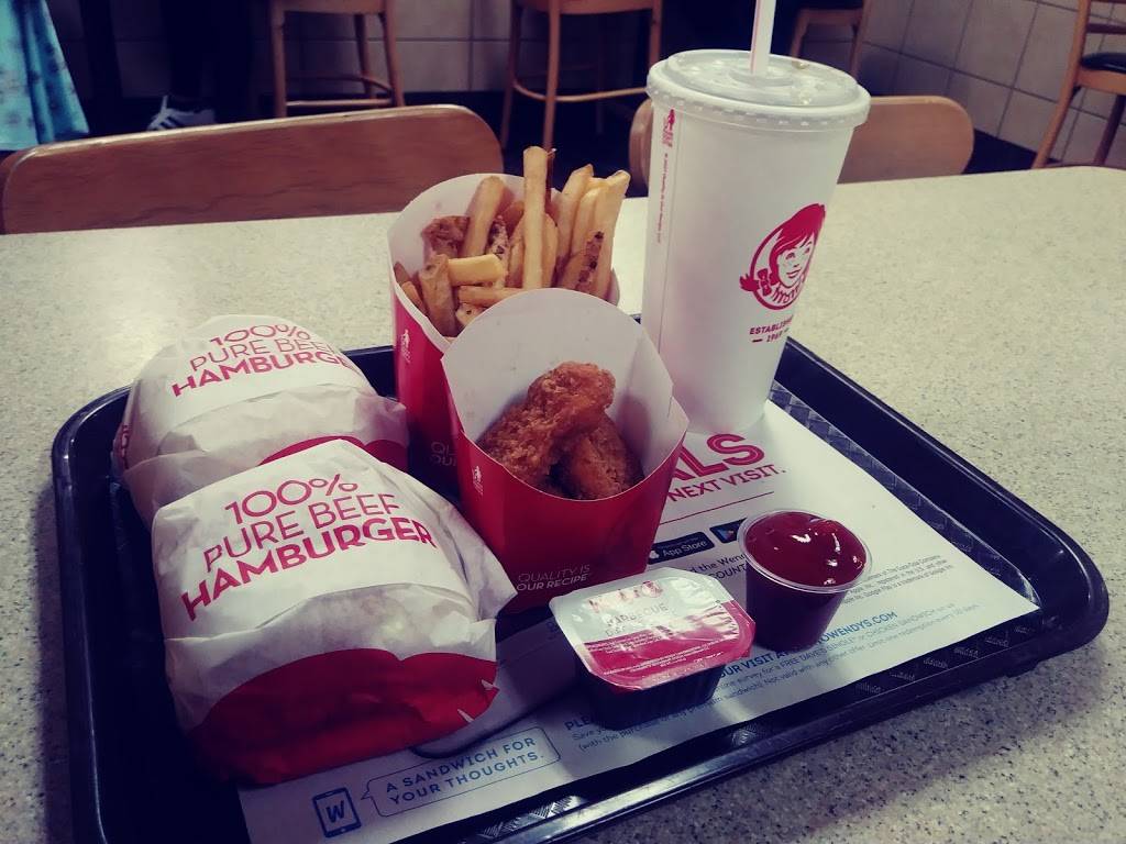 Wendys | restaurant | 65 N Frontage Rd, East Haven, CT 06512, USA | 2034699459 OR +1 203-469-9459