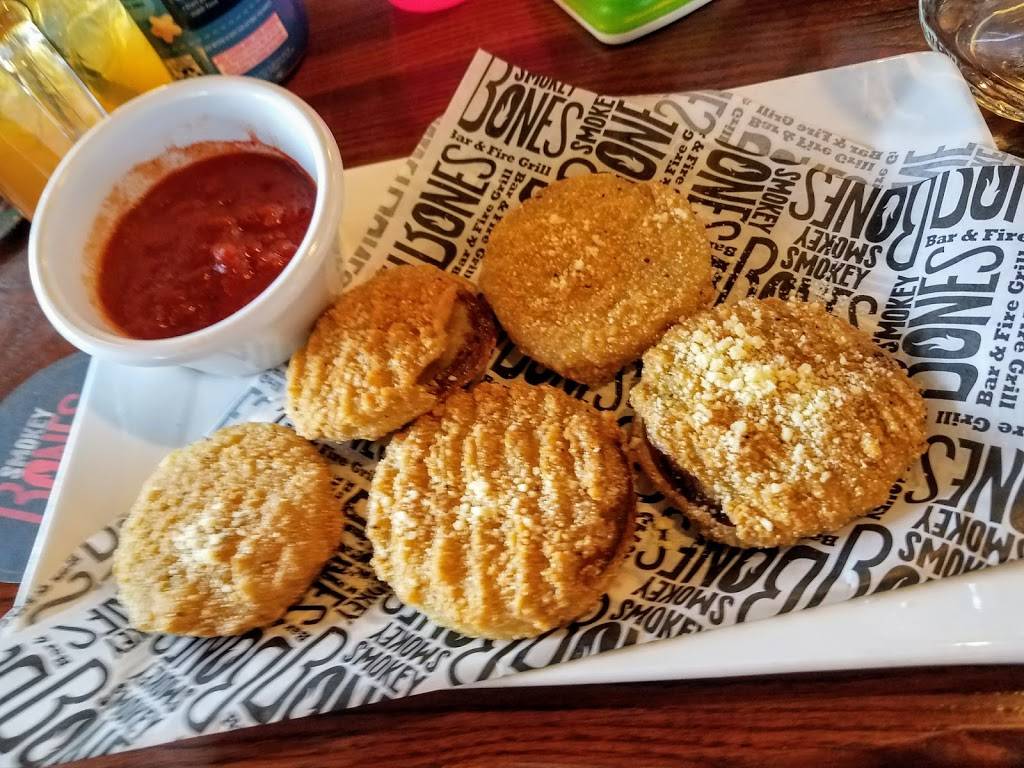 Smokey Bones BBQ & Grill - York | meal takeaway | 1301 Kenneth Rd, York, PA 17404, USA | 7178463760 OR +1 717-846-3760