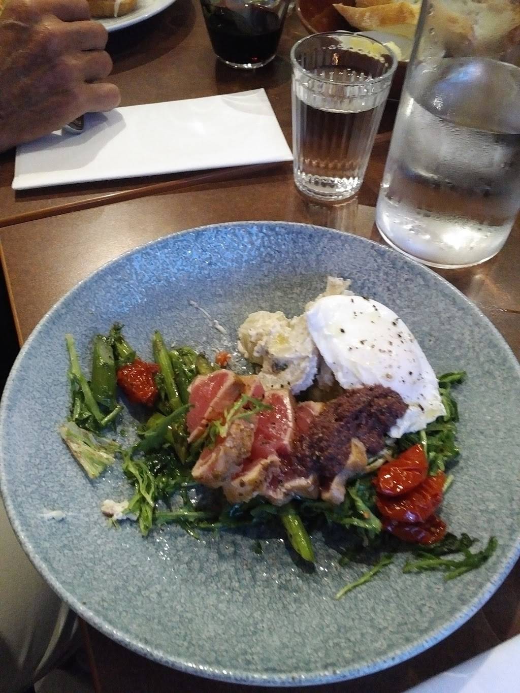 La Table à Mo | restaurant | 118 Rue Principale, Granby, QC J2G 2V2, Canada | 4503720043 OR +1 450-372-0043