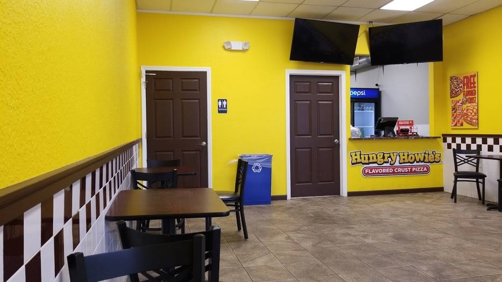 Hungry Howies | restaurant | 314 FL-19, Palatka, FL 32177, USA | 3865307101 OR +1 386-530-7101
