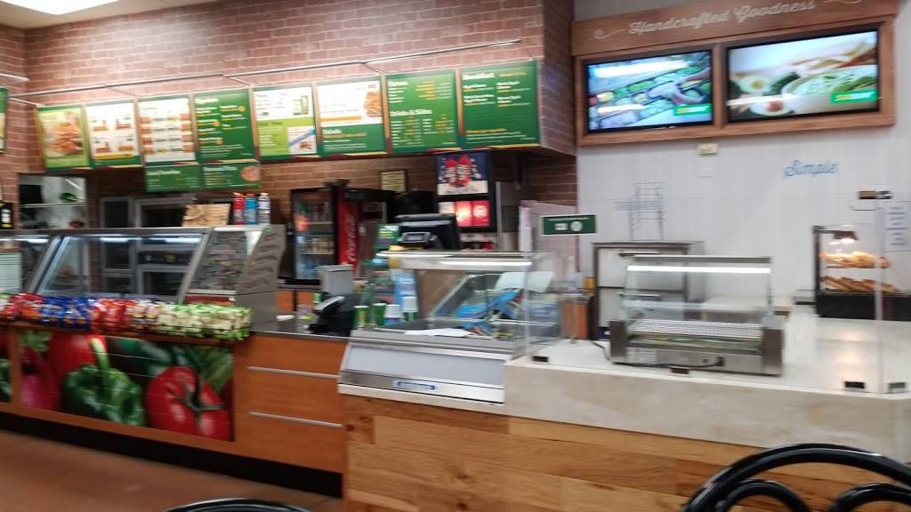 Subway Restaurants | restaurant | 4 Research Way, Monroe Township, NJ 08831, USA | 6094096901 OR +1 609-409-6901