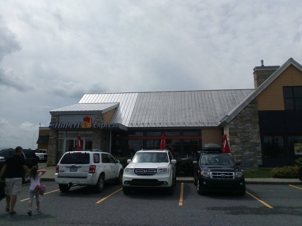 Couche-Tard | meal takeaway | 1145 Rang Saint-Édouard, Saint-Liboire, QC J0H 1R0, Canada | 4507932335 OR +1 450-793-2335