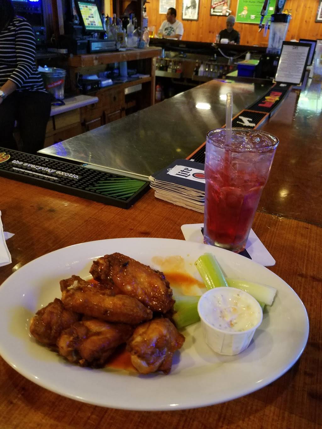 D & H Jamaican Cuisine | restaurant | 748 E Chestnut Hill Rd, Newark, DE 19713, USA | 3023698826 OR +1 302-369-8826