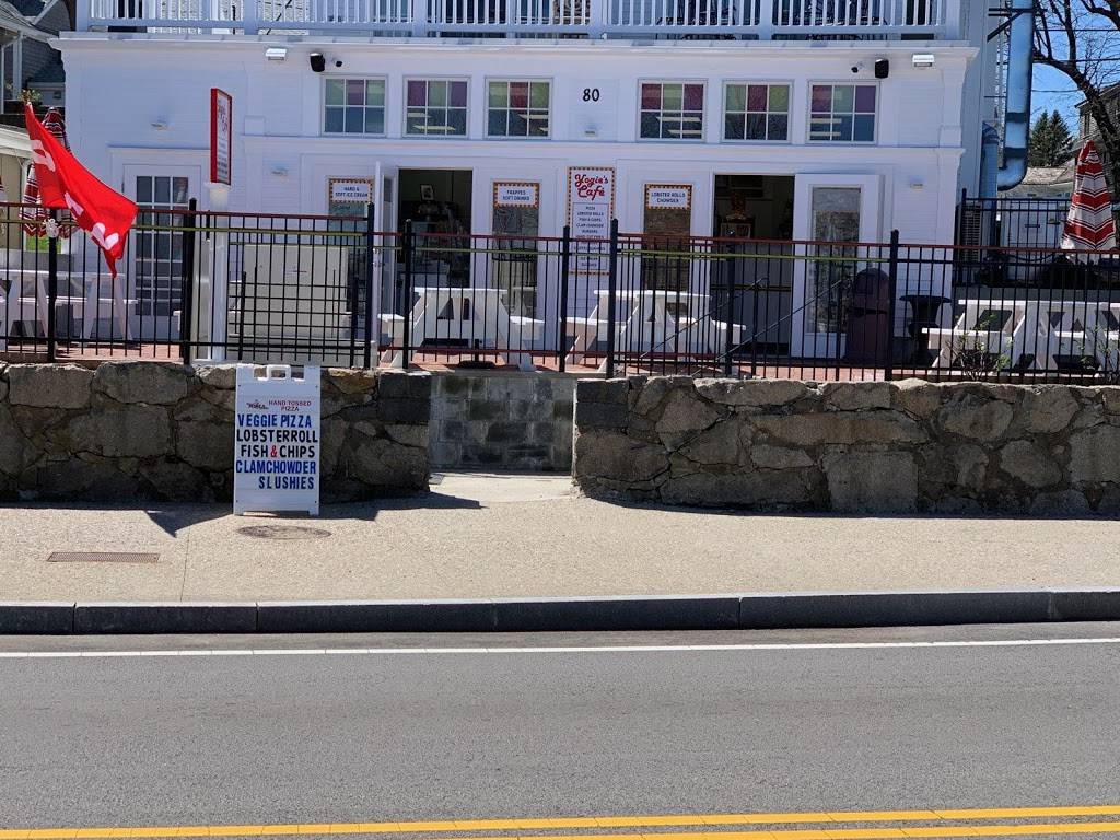 Yogies Cafe | restaurant | 80 Water St, Plymouth, MA 02360, USA | 7818315947 OR +1 781-831-5947