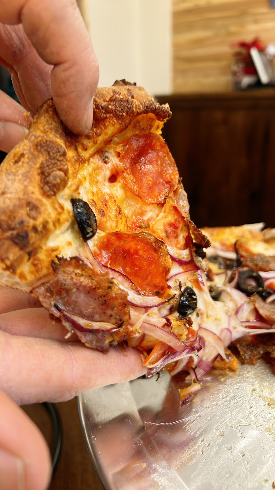 Mofos Pizza and Pasta Galena | restaurant | 18180 Wedge Pkwy Suite, Reno, NV 89511, USA | 7753768121 OR +1 775-376-8121