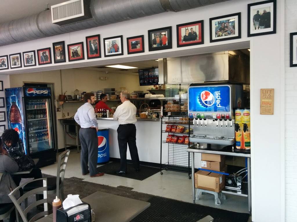 Off the Bone Barbeque | restaurant | 1734 S Lamar St, Dallas, TX 75215, USA | 2145659551 OR +1 214-565-9551