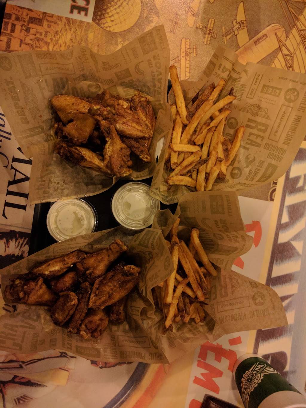Wingstop | restaurant | 2410 Bay Area Blvd, Houston, TX 77058, USA | 2812809464 OR +1 281-280-9464