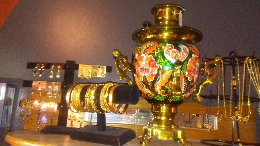 Cosmos Indian Store & Cafe | restaurant | 3115 W 6th St H, Lawrence, KS 66049, USA | 7858560080 OR +1 785-856-0080