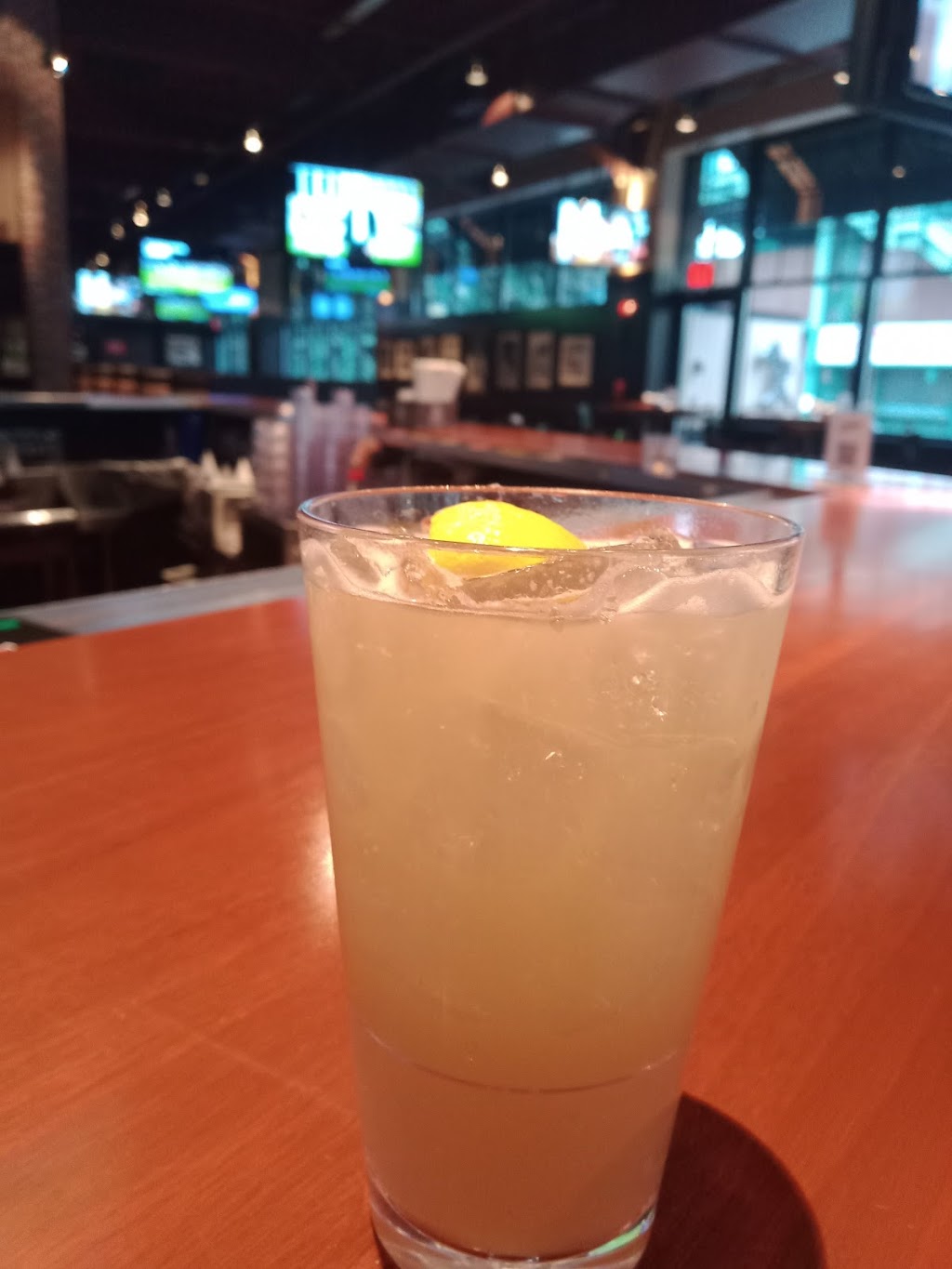 Cask n Flagon | restaurant | 62 Brookline Ave, Boston, MA 02215, USA | 6175364840 OR +1 617-536-4840