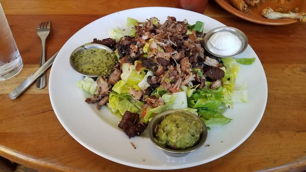 El Gato Cantina | restaurant | 4 Park St, Essex Junction, VT 05452, USA | 8026624334 OR +1 802-662-4334