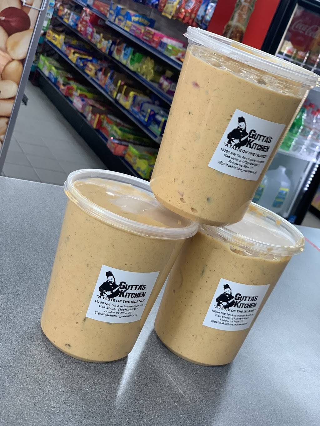 Guttas Kitchen | restaurant | 15290 NW 7th Ave, Miami, FL 33169, USA | 3054948967 OR +1 305-494-8967