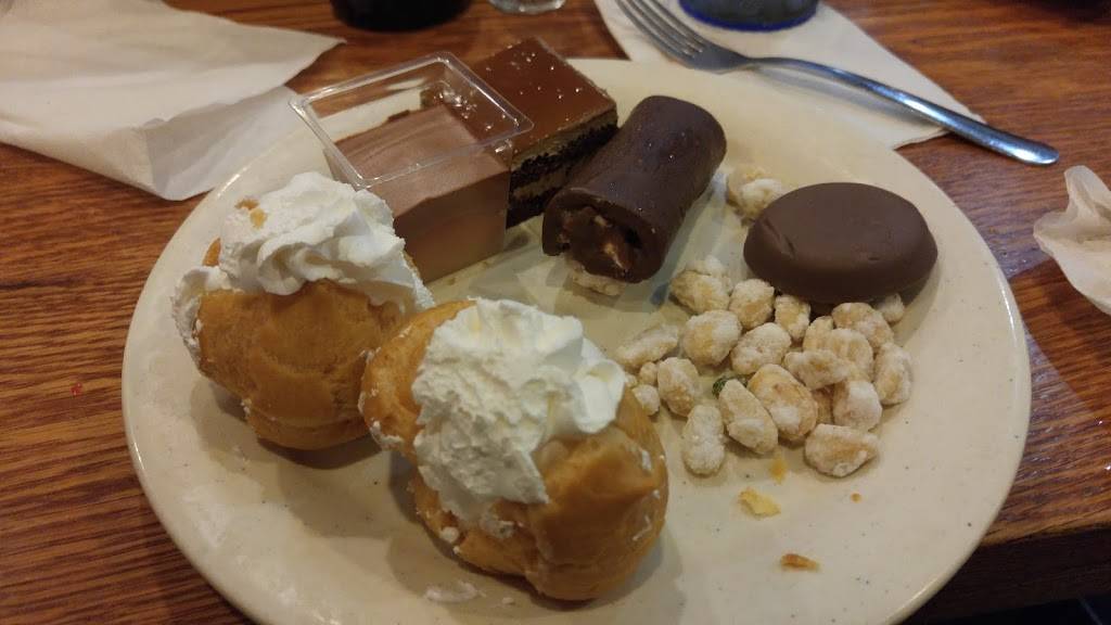 Supreme China Buffet | restaurant | 2008 Lincolnway E, Goshen, IN 46526, USA | 5745331498 OR +1 574-533-1498