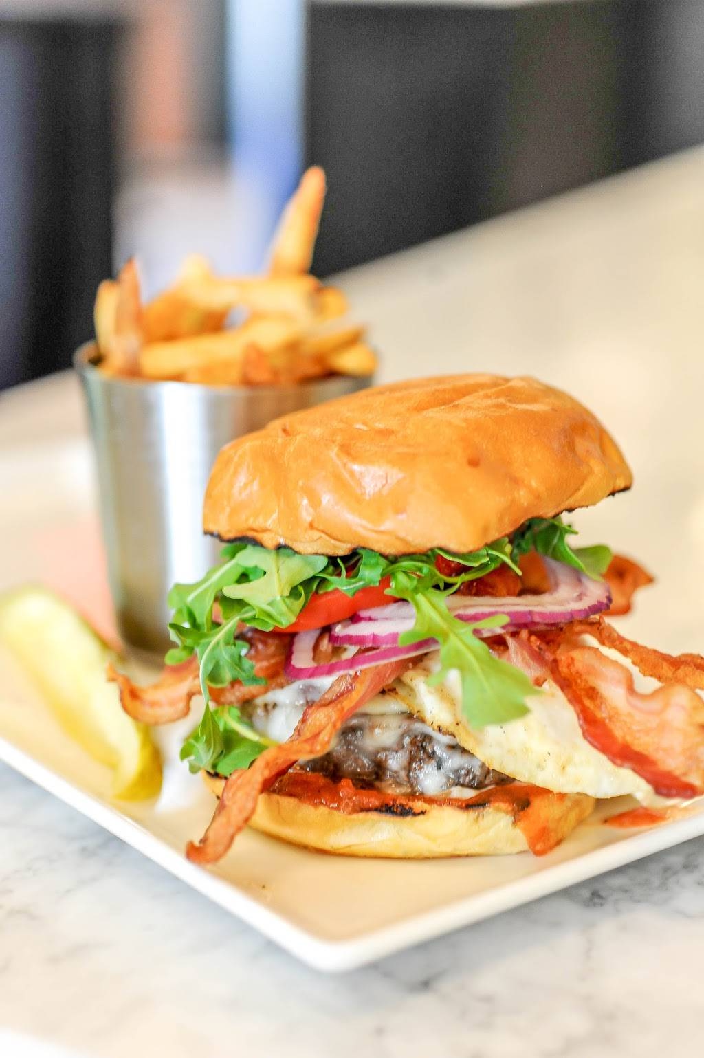 Lock 72 Kitchen & Bar | restaurant | 10128 River Rd, Potomac, MD 20854, USA | 3012990481 OR +1 301-299-0481