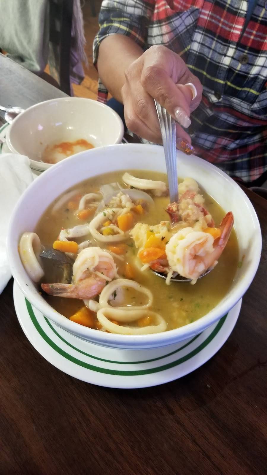 Caridad | restaurant | 10002 Northern Blvd, Flushing, NY 11368, USA | 7184785659 OR +1 718-478-5659